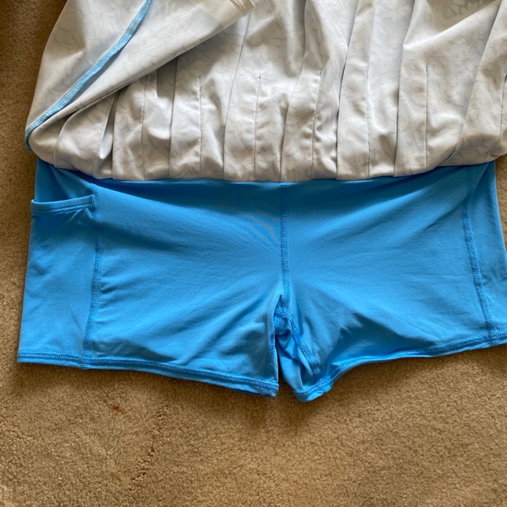 Lilly Pulitzer Annora Luxletic UPF50+ Lunar Blue Palm Beach Petals Print Size S - Picture 8 of 11